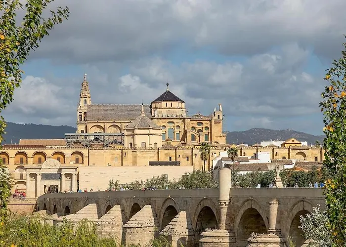 Bhost - La Catedral